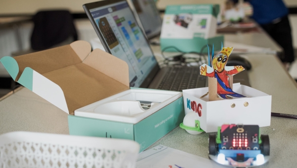 Code and Make Workshops - U Can Too